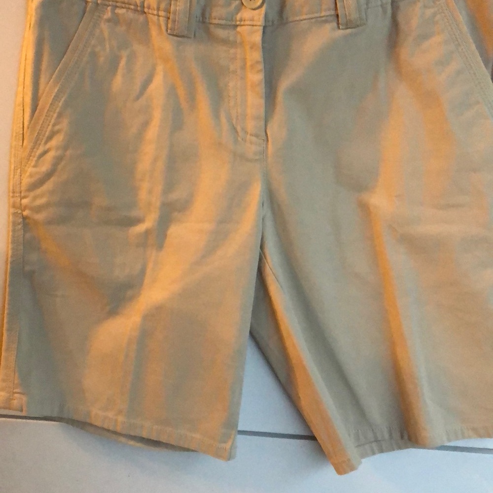 Tommy Bahama khaki shorts